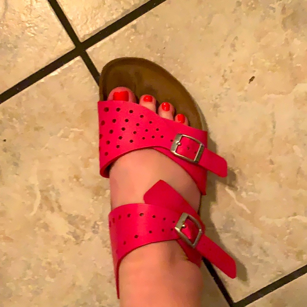 Hot pink Birki’s  size 8 barely worn so cute